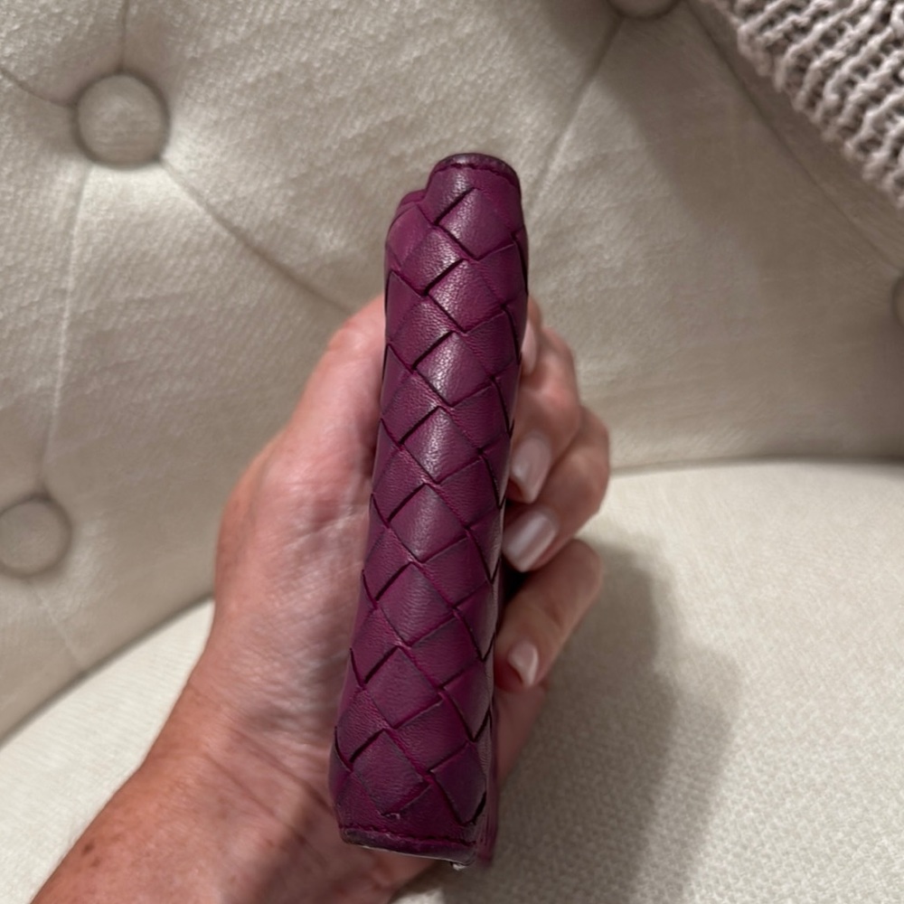 *RARE* Purple Bottega Vaneta Leather Wallet - Picture 6 of 10
